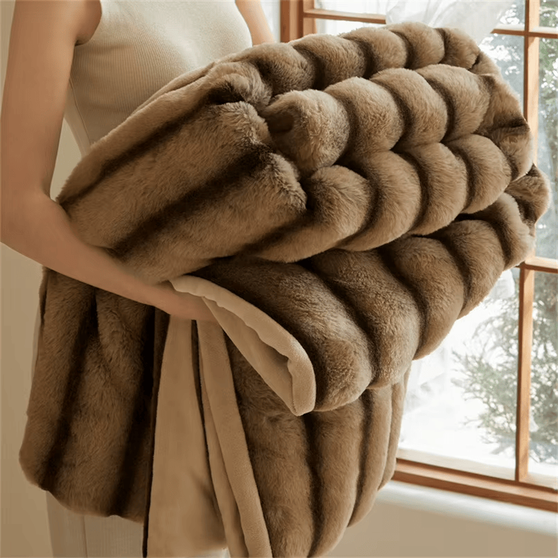 Soft Skin Throw Blanket - HESTON MANOR
