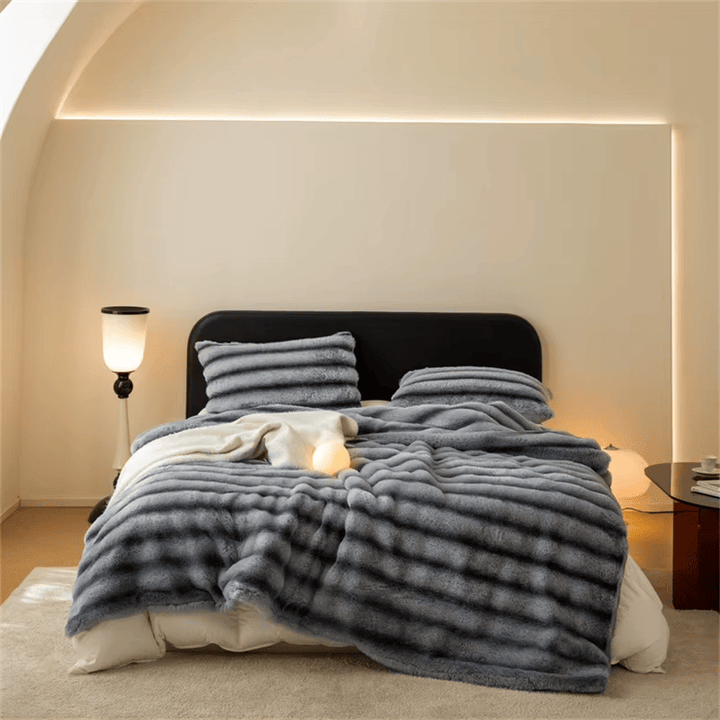 Soft Skin Throw Blanket - HESTON MANOR