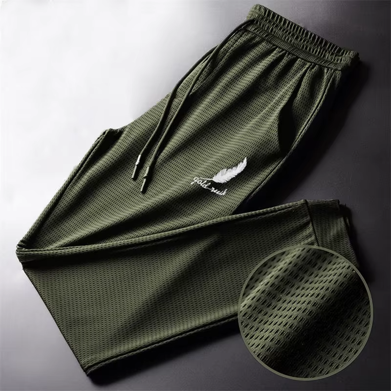 Men’s Textured Knit Joggers with Tapered Fit - Heston Manor