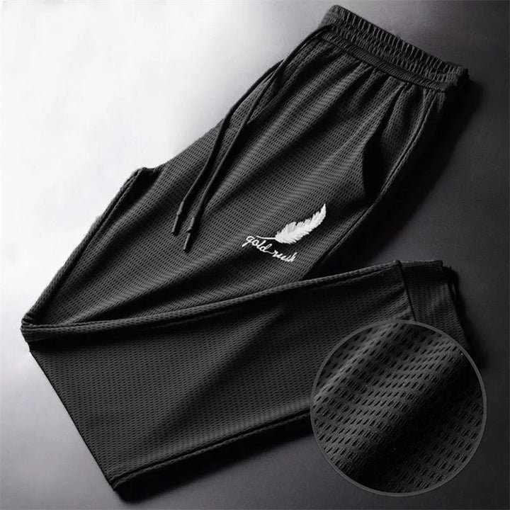 Men’s Textured Knit Joggers with Tapered Fit - Heston Manor