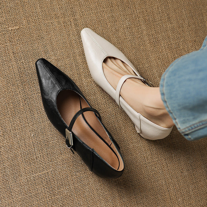 Nelia Pointed Toe Leather Flat Pumps
