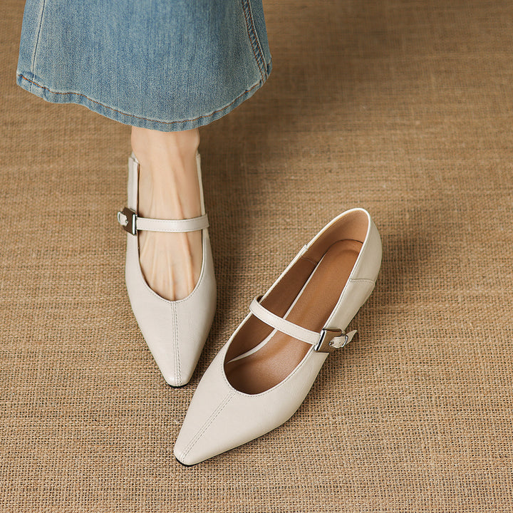 Nelia Pointed Toe Leather Flat Pumps