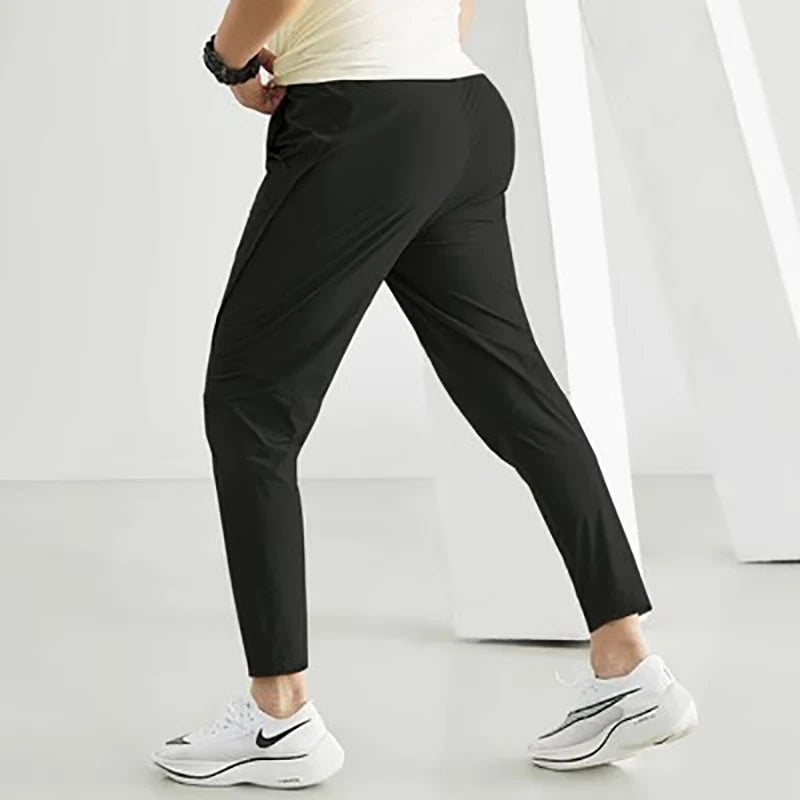 Men’s Lightweight Running Pants - Heston Manor