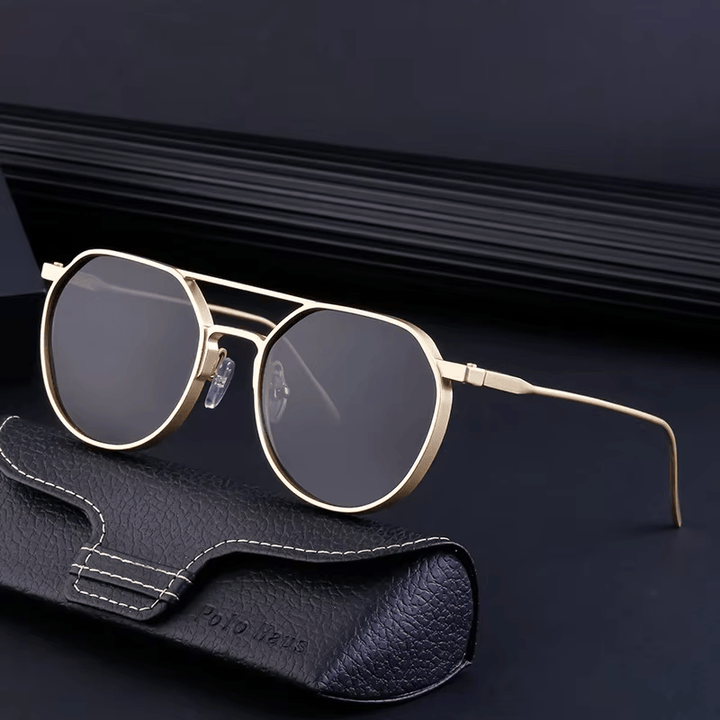 Vintage Shades - HESTON MANOR