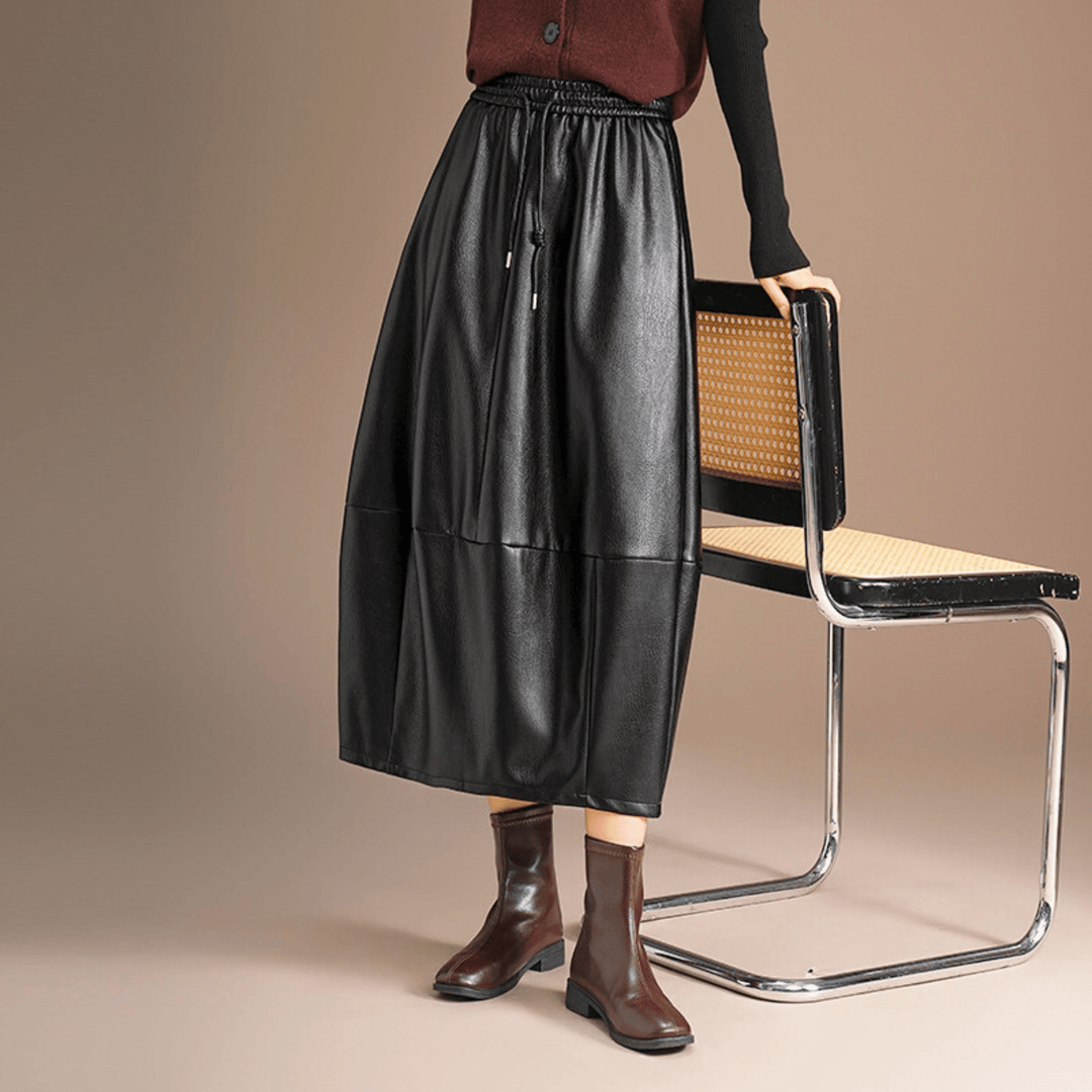 Seraphina Varenne Skirt - Leather Elegance with Fluid Drape - Heston Manor