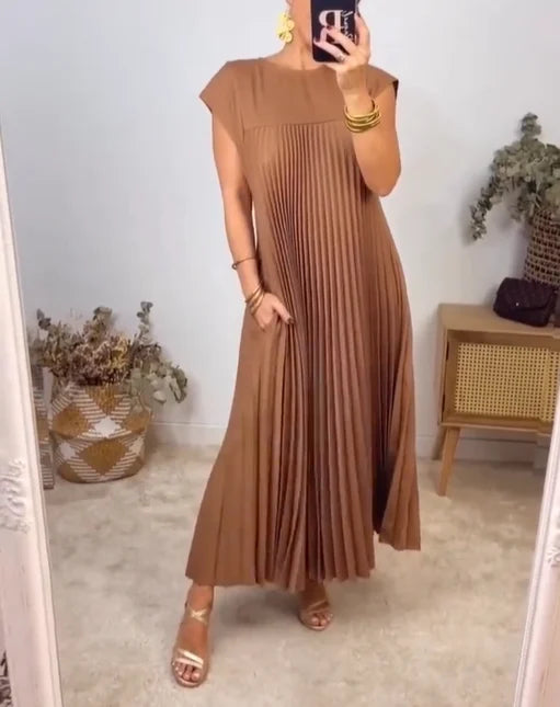 Maxi Dress Womens - Flowy Pleated Cocktail Gown Fernalyn - Heston Manor