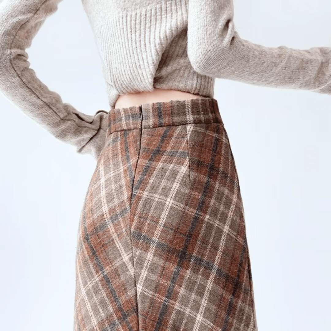 Elliott Cambridge Wool Skirt - Timeless Plaid Midi - Heston Manor