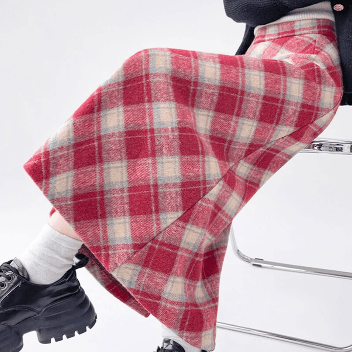 Elliott Cambridge Wool Skirt - Timeless Plaid Midi - Heston Manor