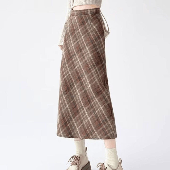 Elliott Cambridge Wool Skirt - Timeless Plaid Midi - Heston Manor